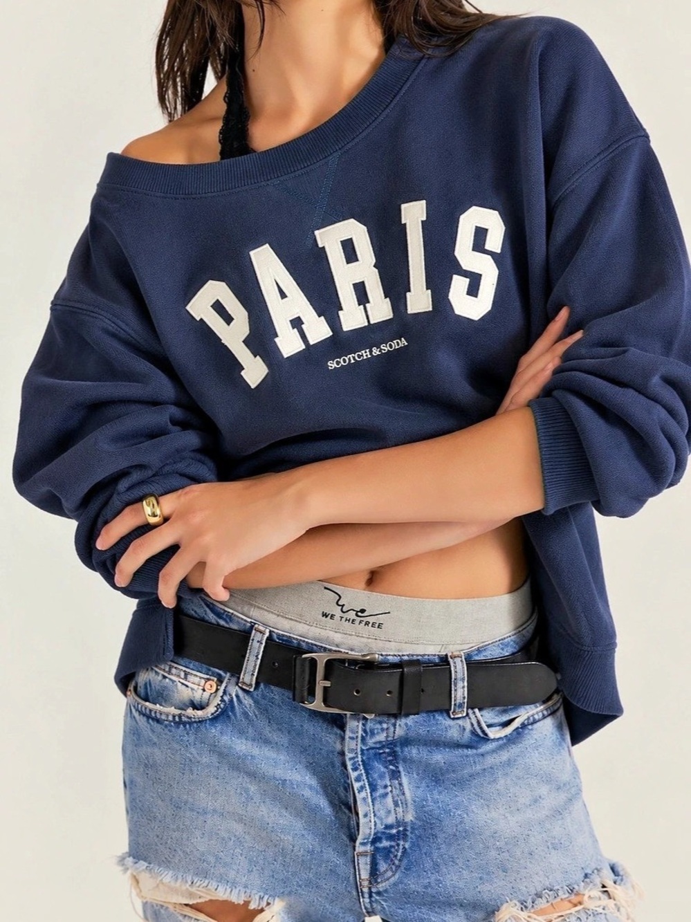 398. Scotch & Soda Paris Appliqué Crewneck Sweatshirt Blue Medium